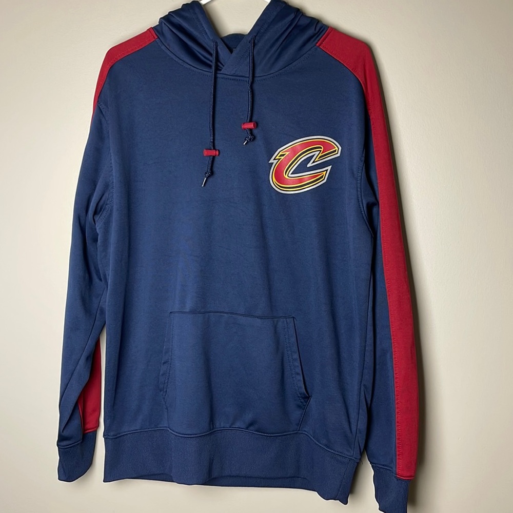 Cleveland Cavs Hoodie Size L